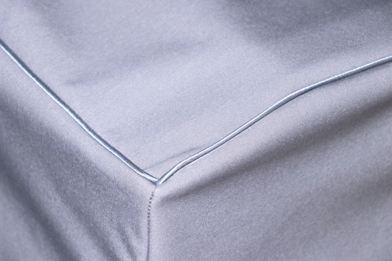 MEGACOVER_Grau_Paspel_Detail